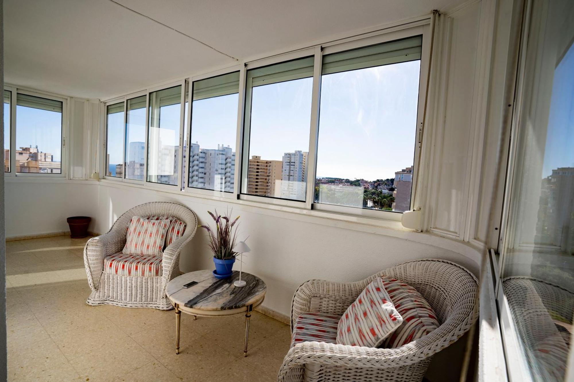 Apartamento Faro Blanco Аликанте Екстериор снимка